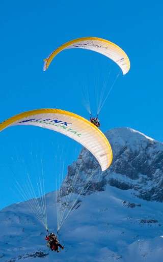 Paragliding