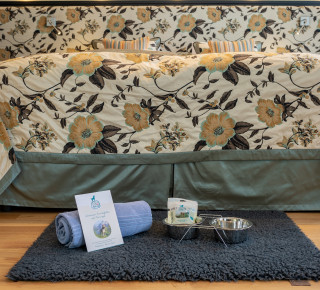 Hunde-Amenities im Zimmer Hunde-Amenities im Zimmer
