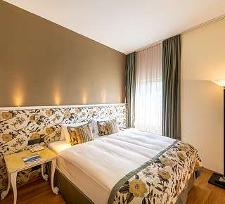 Vue de la chambre à coucher de la suite Loft Corner