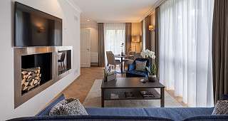 Premium Corner Suite Wohnzimmer