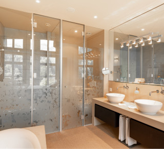 View of the bathroom in the Roof Spa Suite