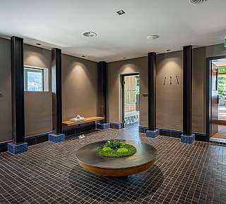 Forecourt saunas