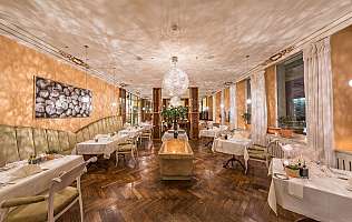 Elegantes Restaurantinterieur