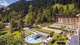 Hôtel de montagne avec piscine