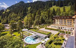 Berghotel mit Pool