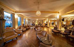 Eleganter Hotellobby-Salon