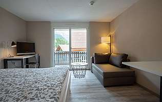 Chambre d'hôtel moderne