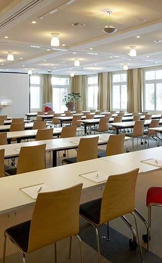 Salle de formation lumineuse