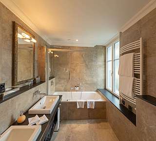 Elegant bathroom with bath